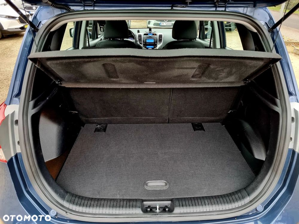 Hyundai ix20 1.4 Comfort - 13