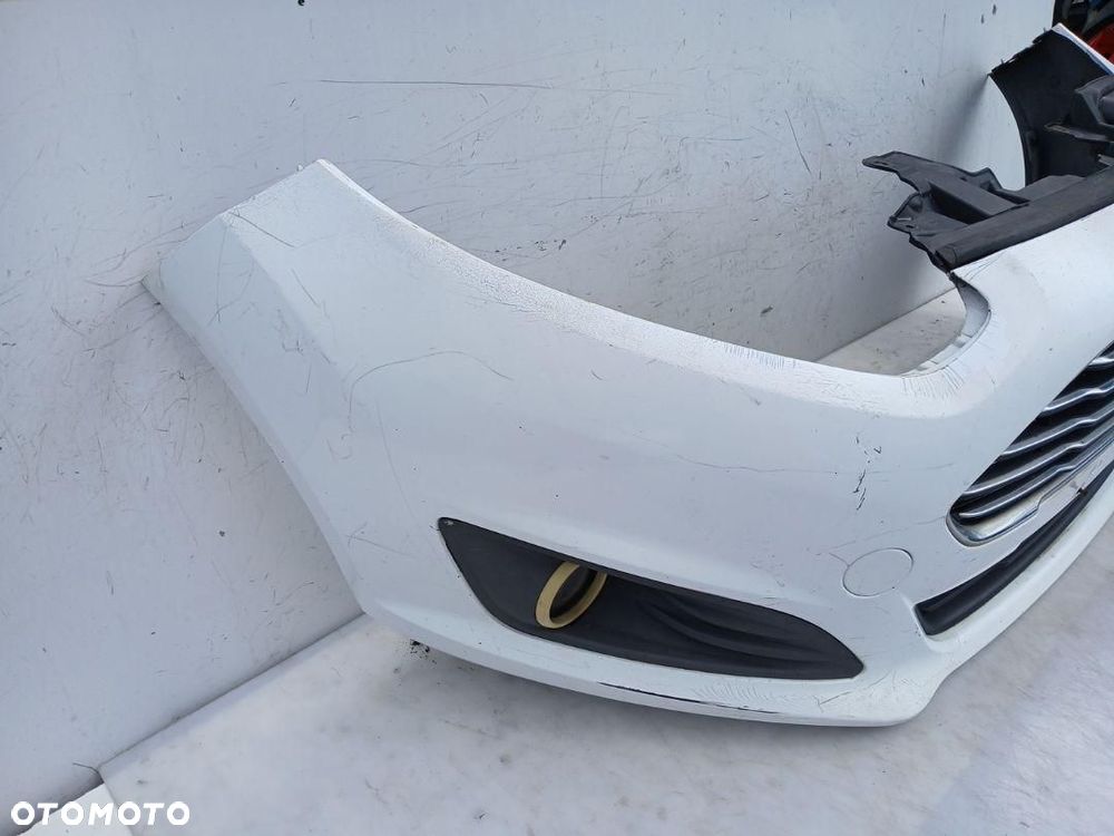 ZDERZAK PRZÓD PRZEDNI HALOGENY FORD FIESTA MK7 LIFT BIAŁY HC KOD - 6