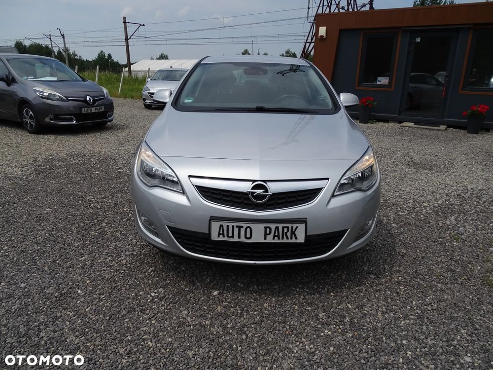 Opel Astra 1.4 Turbo Style - 30