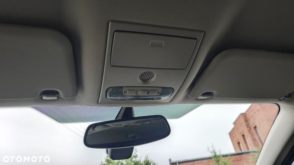 Ford Mondeo 2.0 FF Titanium - 16