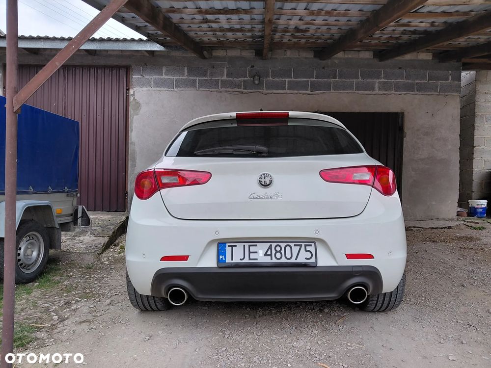 Alfa Romeo Giulietta 2.0 JTDM 16V - 6