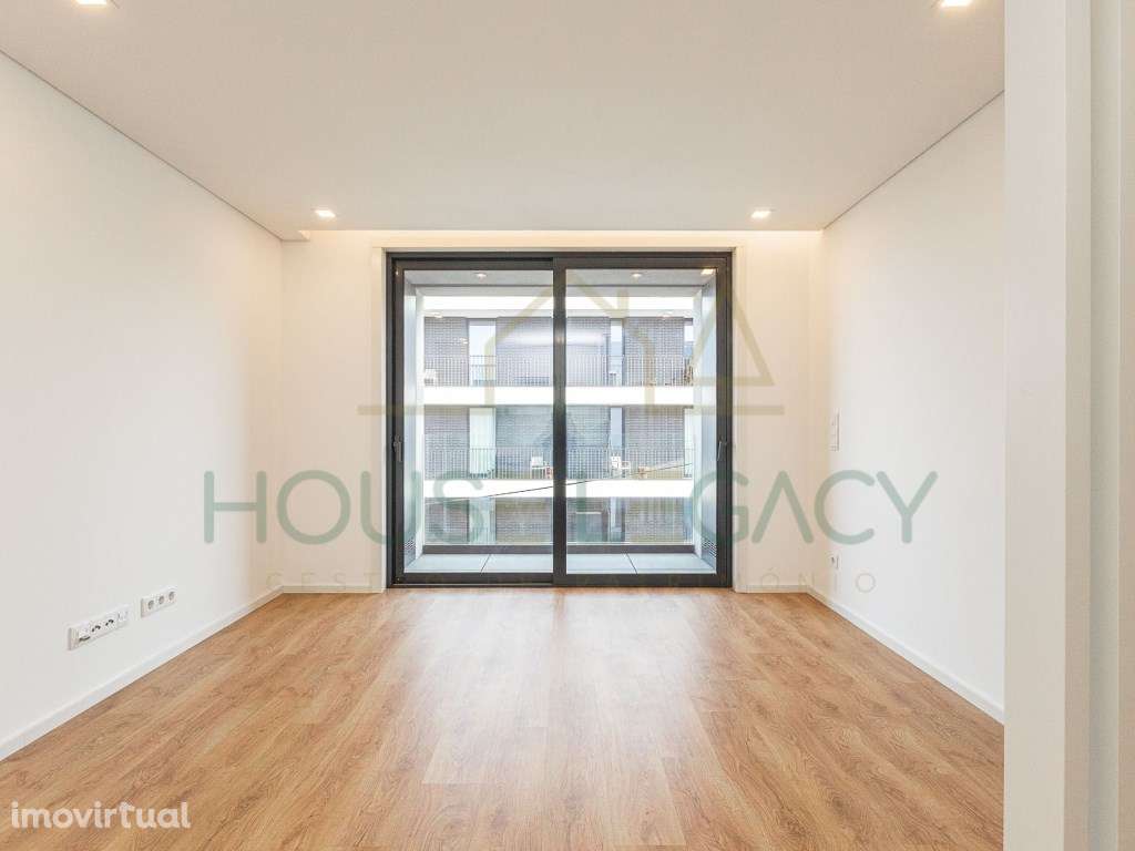 T1 ao Hospital São João - Grande imagem: 3/31