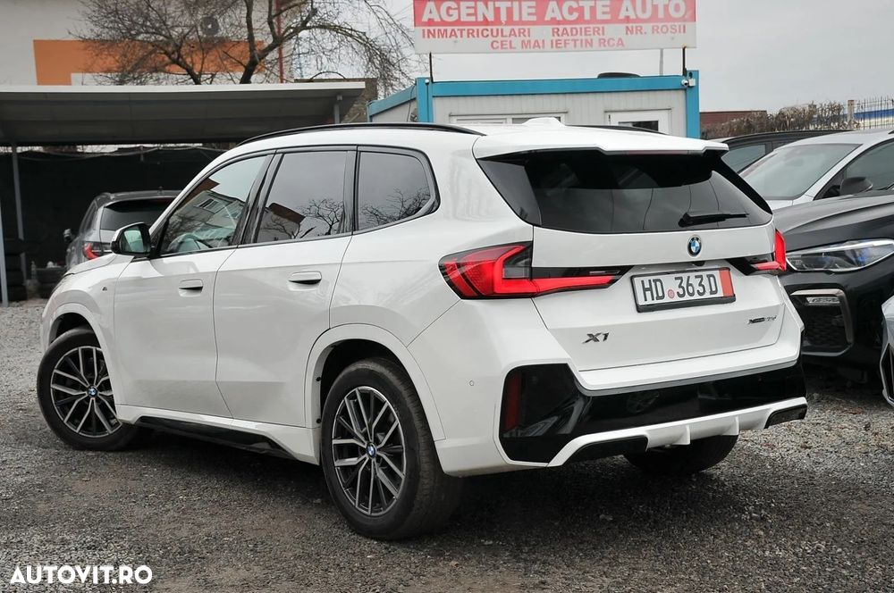 BMW X1 sDrive18d Aut. M Sport - 3