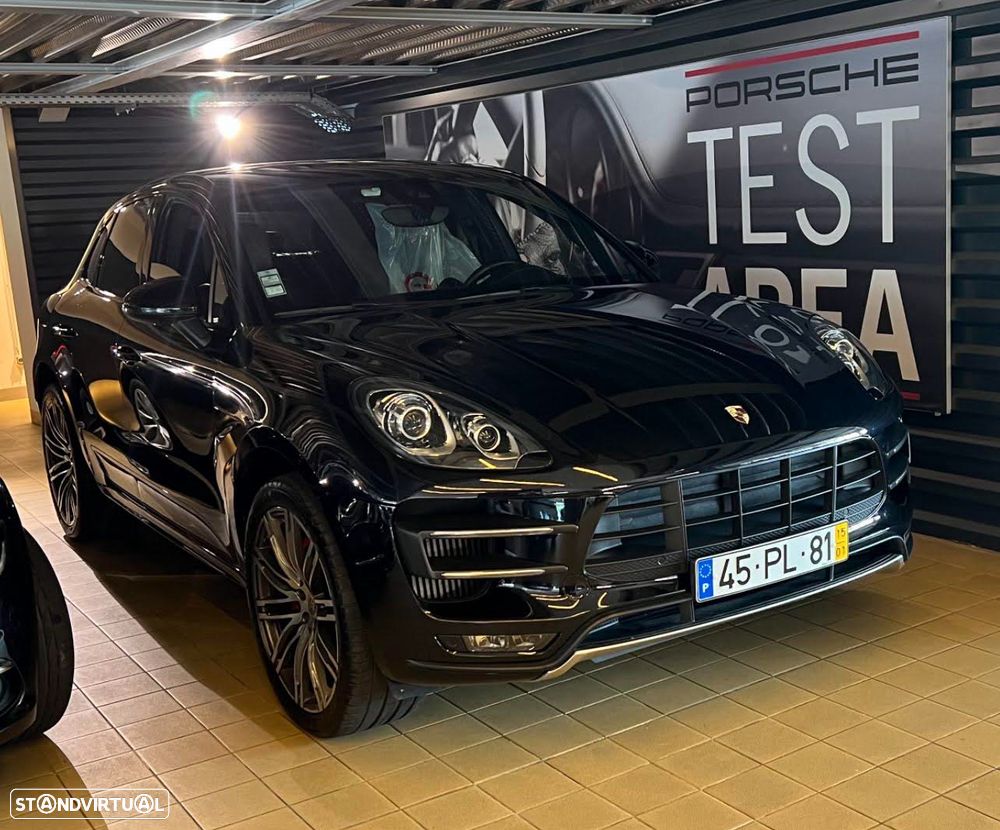 Porsche Macan Turbo - 1