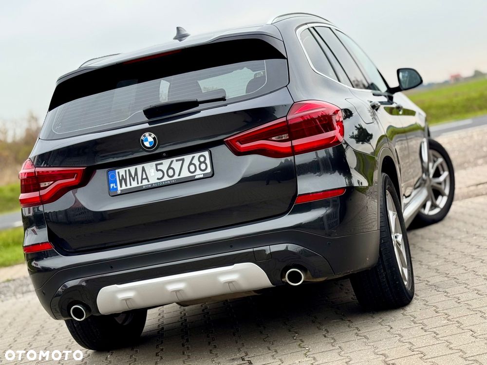 BMW X3 sDrive18d xLine - 28