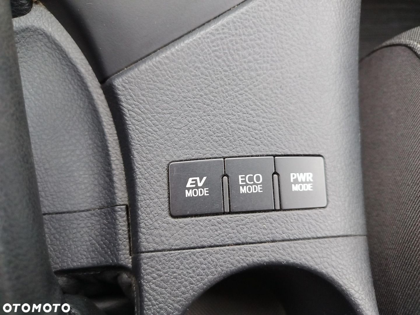 Toyota Auris - 17