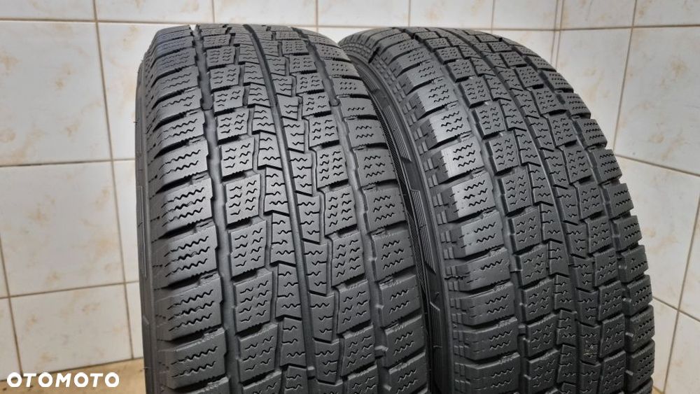2 opony zimowe 215/65 R16C 109/107R Hankook Winter RW06 - 2