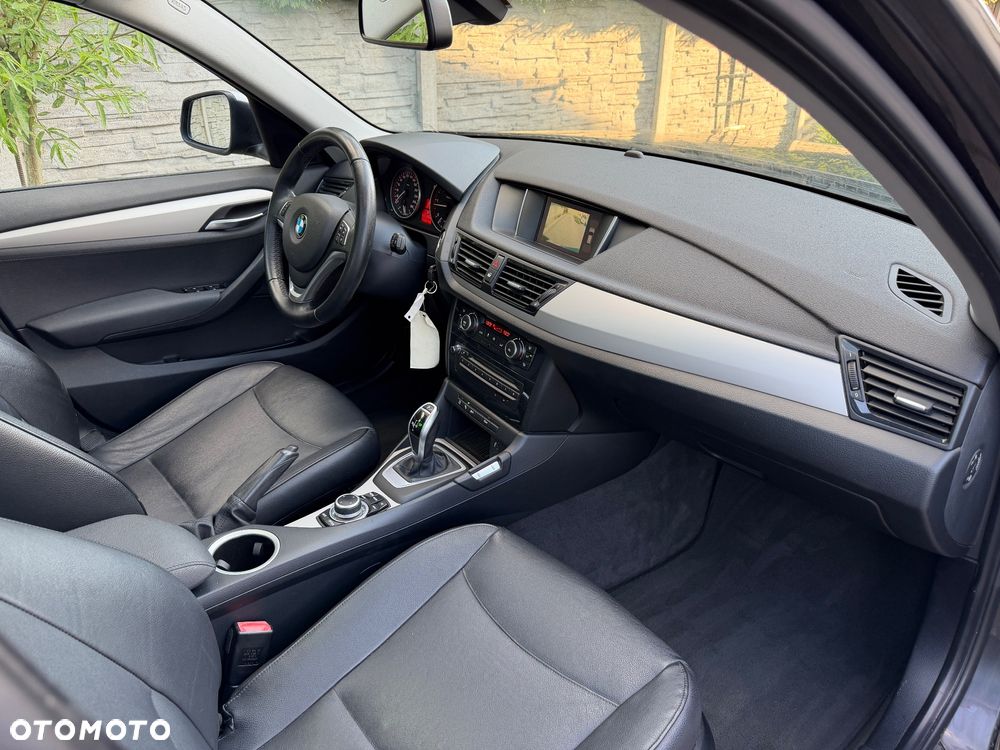 BMW X1 sDrive16d - 14