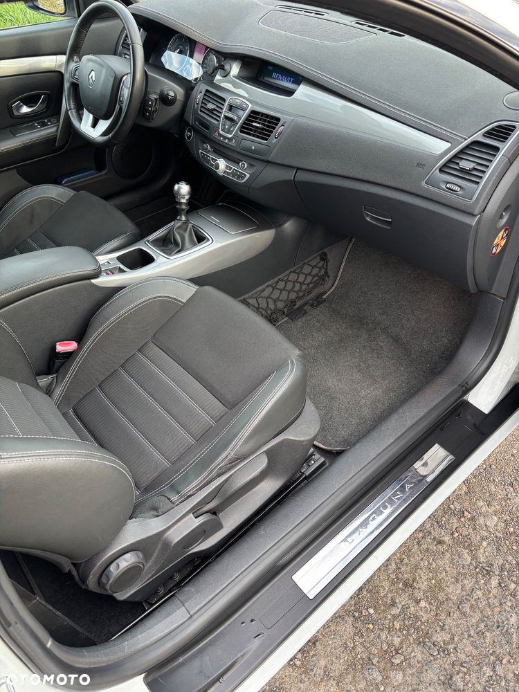 Renault Laguna dCi 150 FAP - 13