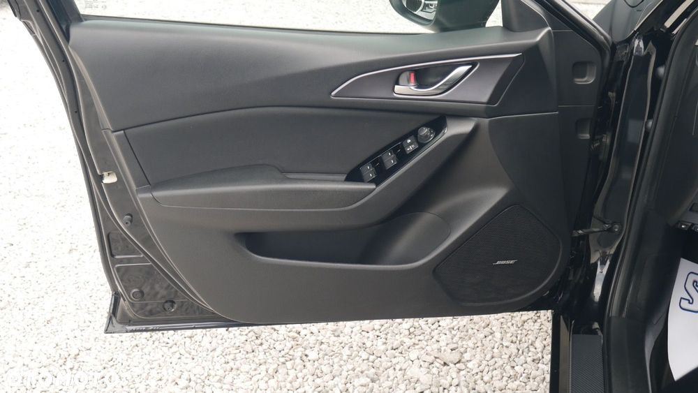 Mazda 3 - 18