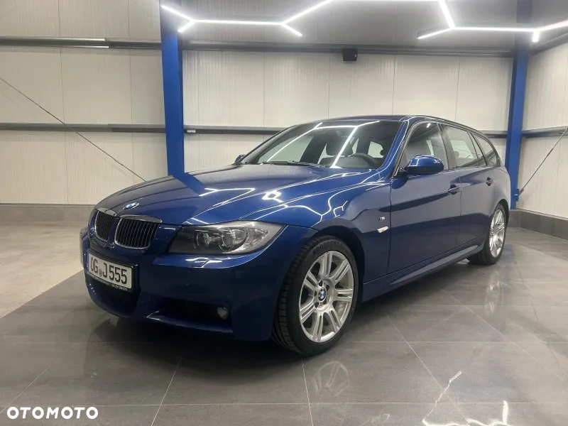 BMW Seria 3 325xi Touring - 2
