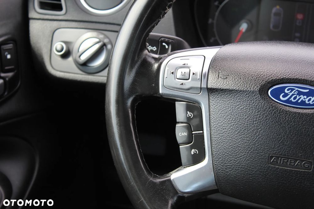Ford S-Max 2.0 TDCi DPF Titanium - 22