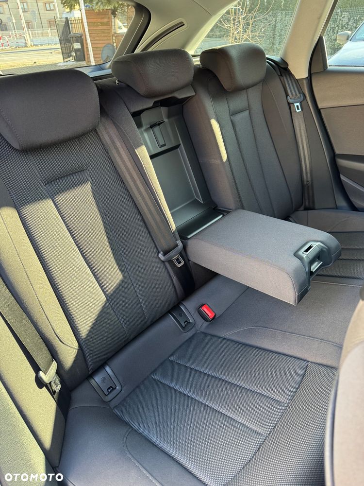 Audi A4 Avant 40 TFSI mHEV Quattro S tronic - 21