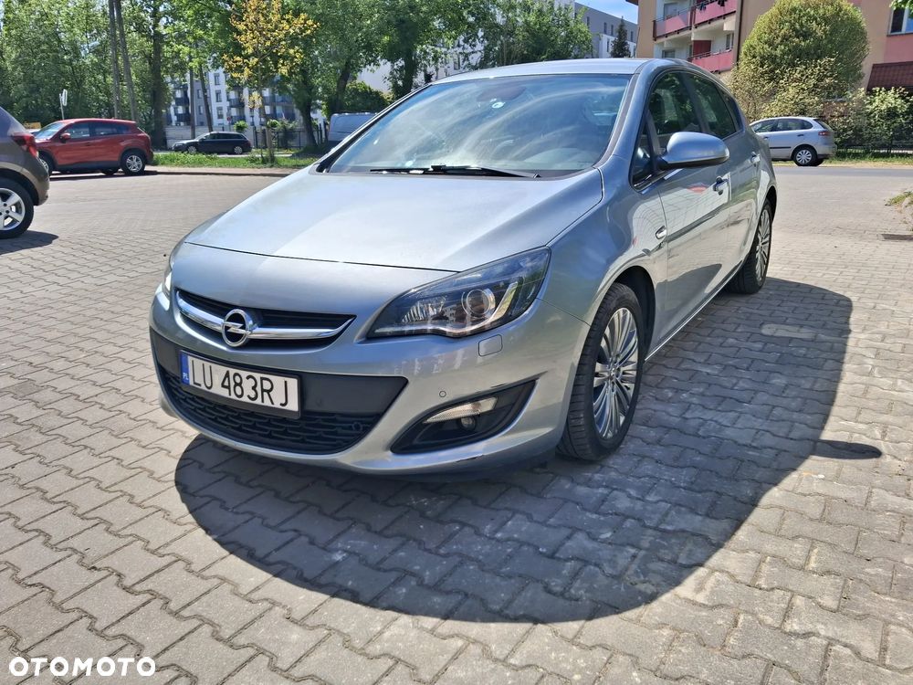 Opel Astra 1.4 Turbo ecoFLEX Start/Stop Active - 2