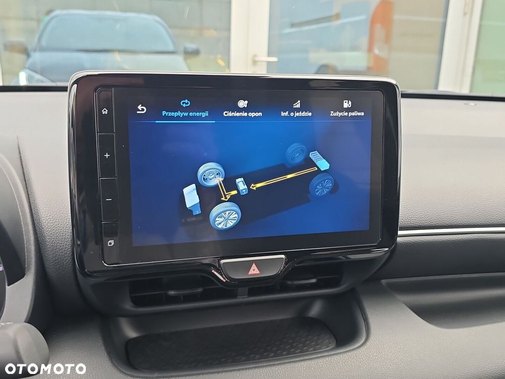 Toyota Yaris Hybrid 1.5 Style - 22