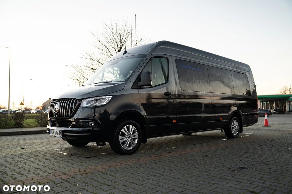 Mercedes-Benz Sprinter 907.235 - 3