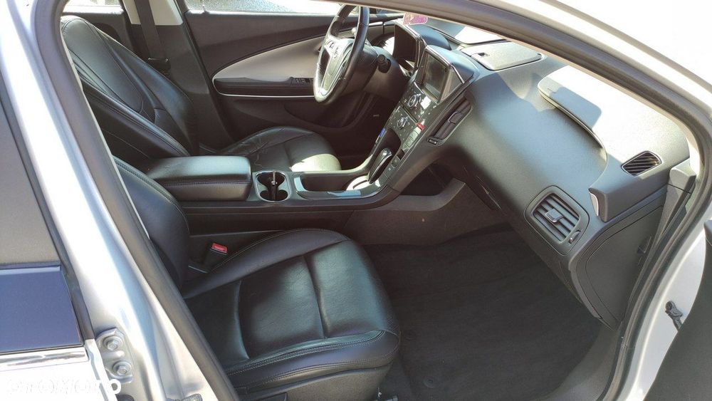 Opel Ampera - 6