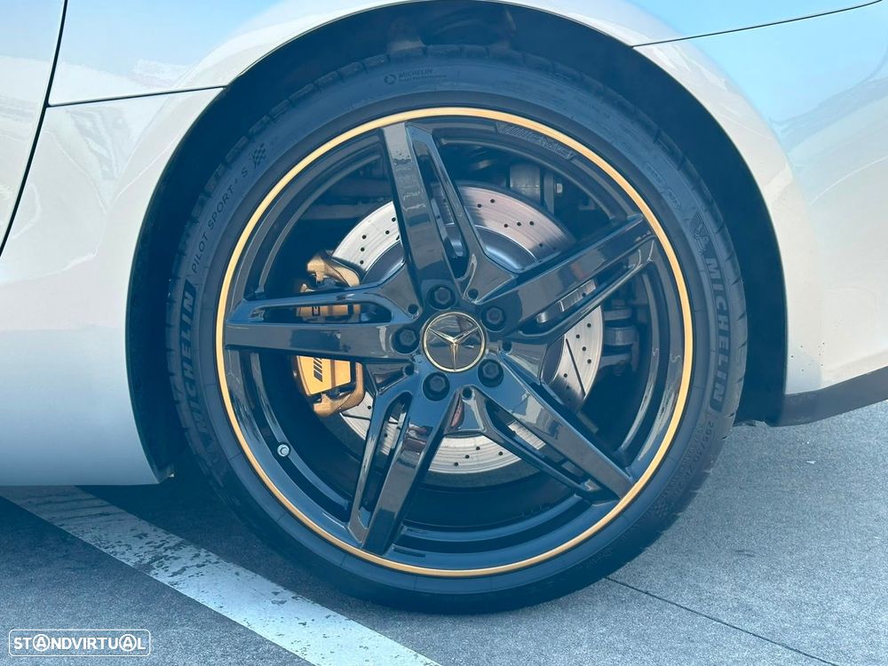 Mercedes-Benz AMG GT Roadster - 20