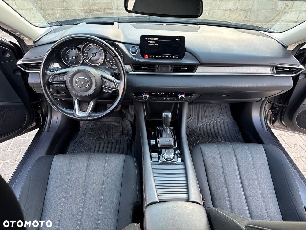 Mazda 6 - 10