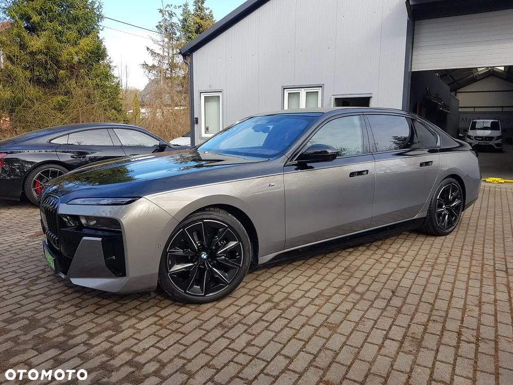 BMW i7 105.7kWh xDrive60 M Sport - 3