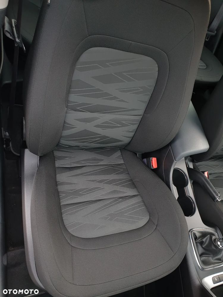 Kia Ceed 1.6 GDI Platinum Edition - 29