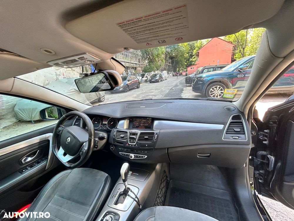 Renault Laguna dCi 175 FAP Aut. Bose Edition - 27