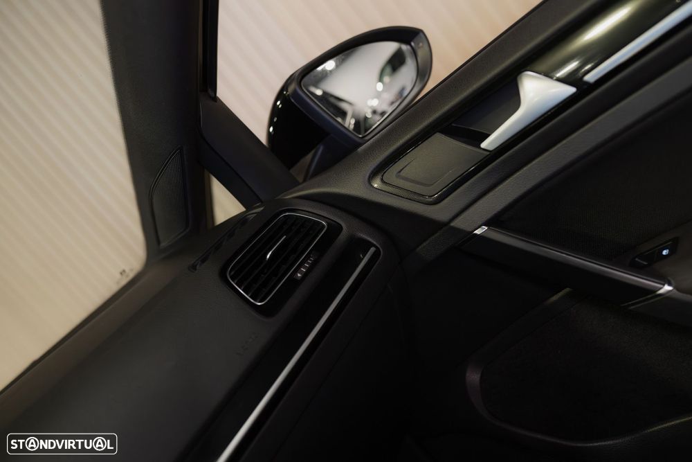 VW Golf GTD BlueMotion - 36