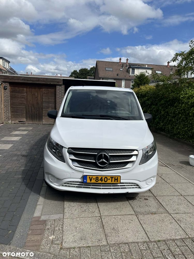 Mercedes-Benz Vito - 1