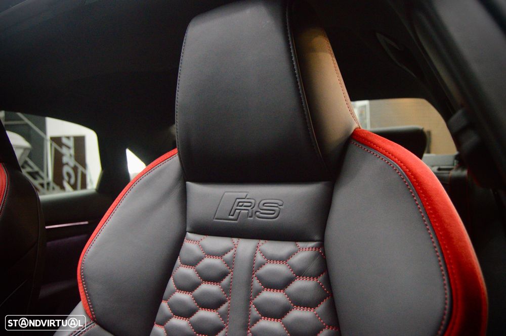 Audi RS3 Limousine 2.5 TFSI quattro S tronic - 17