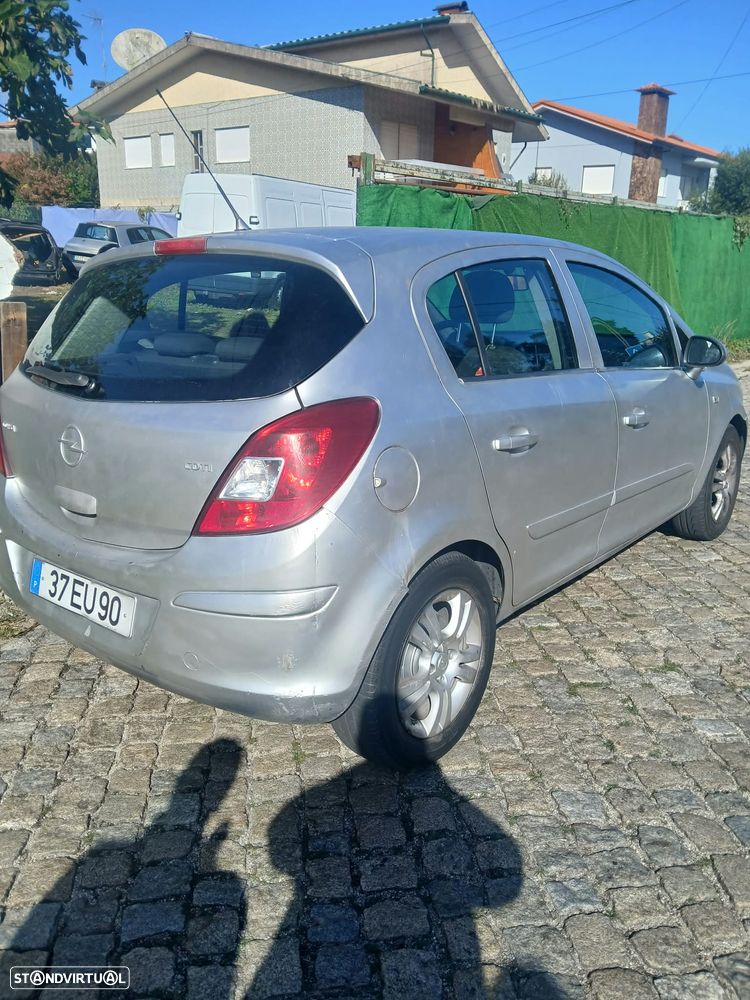 Opel Corsa - 3