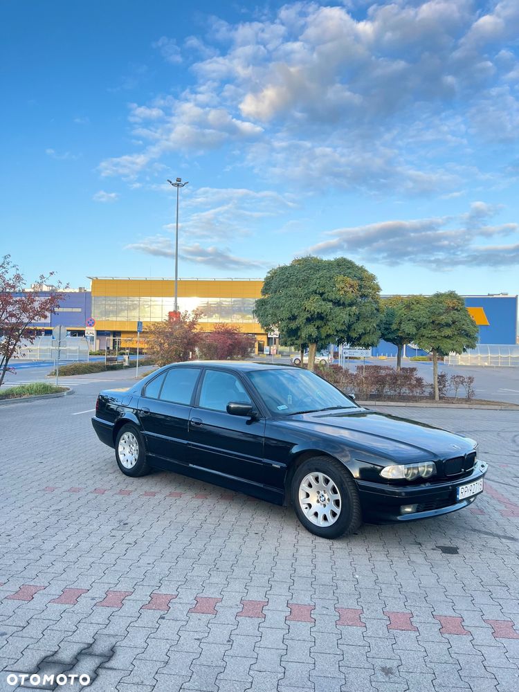 BMW Seria 7 730d - 2