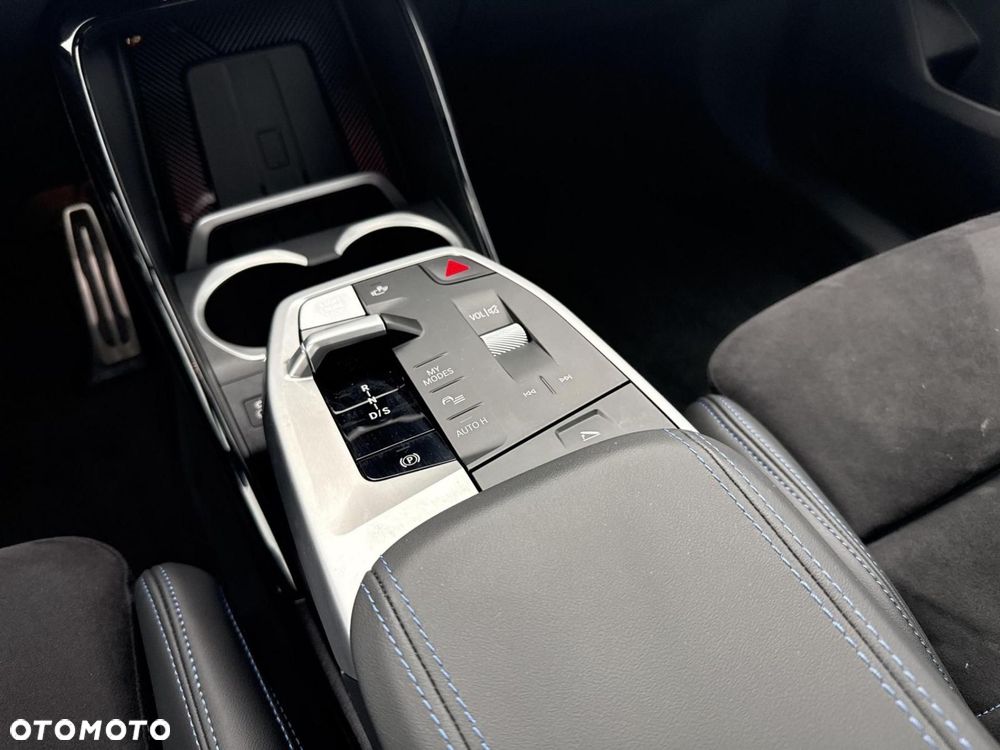 BMW X1 - 16