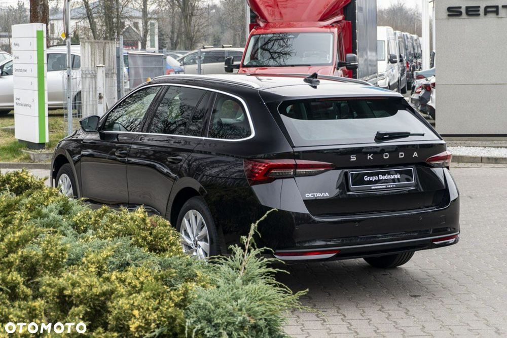 Skoda Octavia - 10