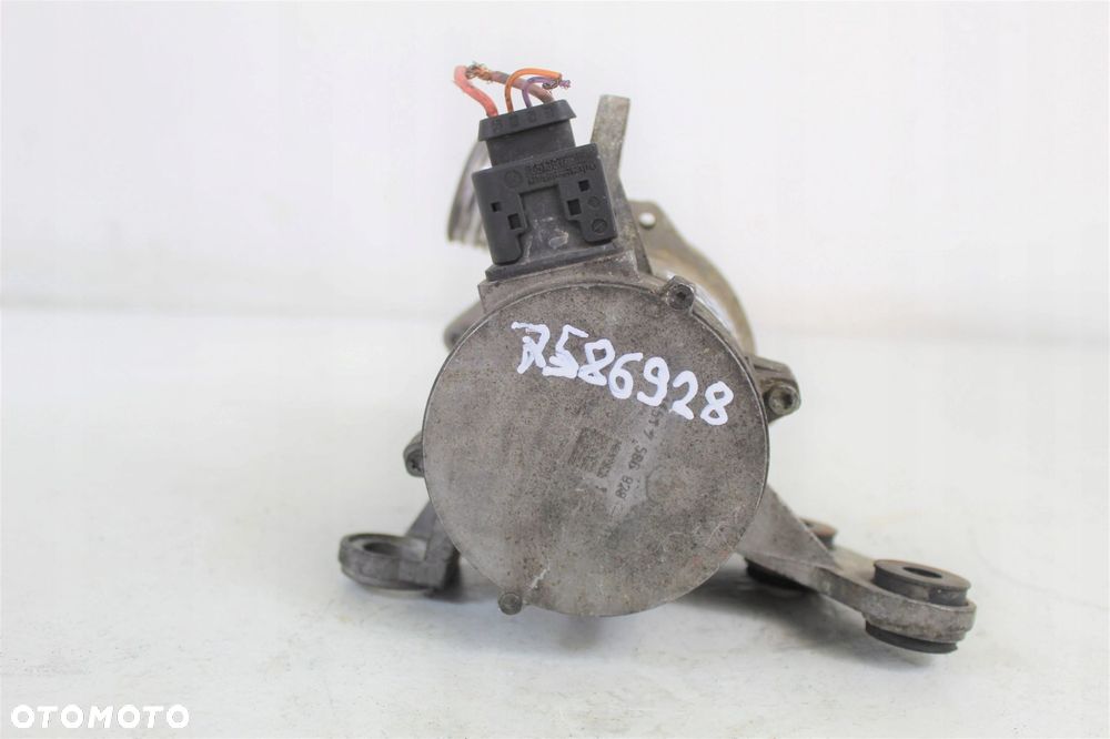 POMPA WODY BMW E90 E92 E81 E87 2.0B N43 7586928 - 4