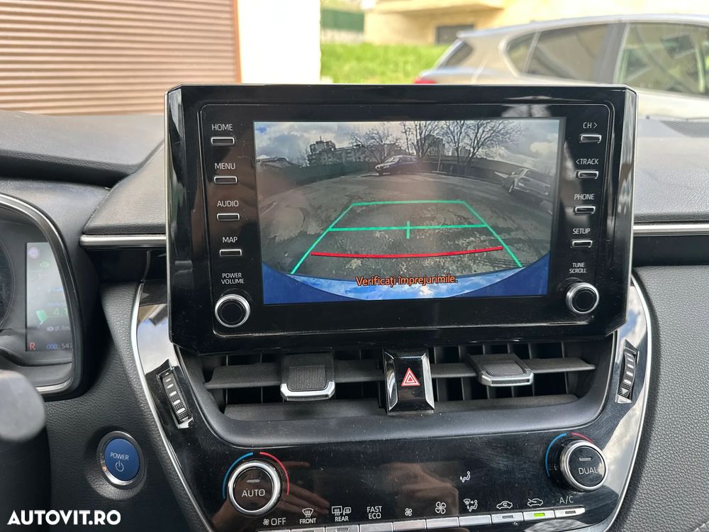 Toyota Corolla 1.8 Comfort - 10