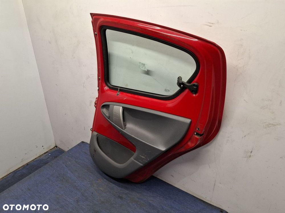 TOYOTA AYGO I DRZWI TYŁ PRAWE 3P0 - 12