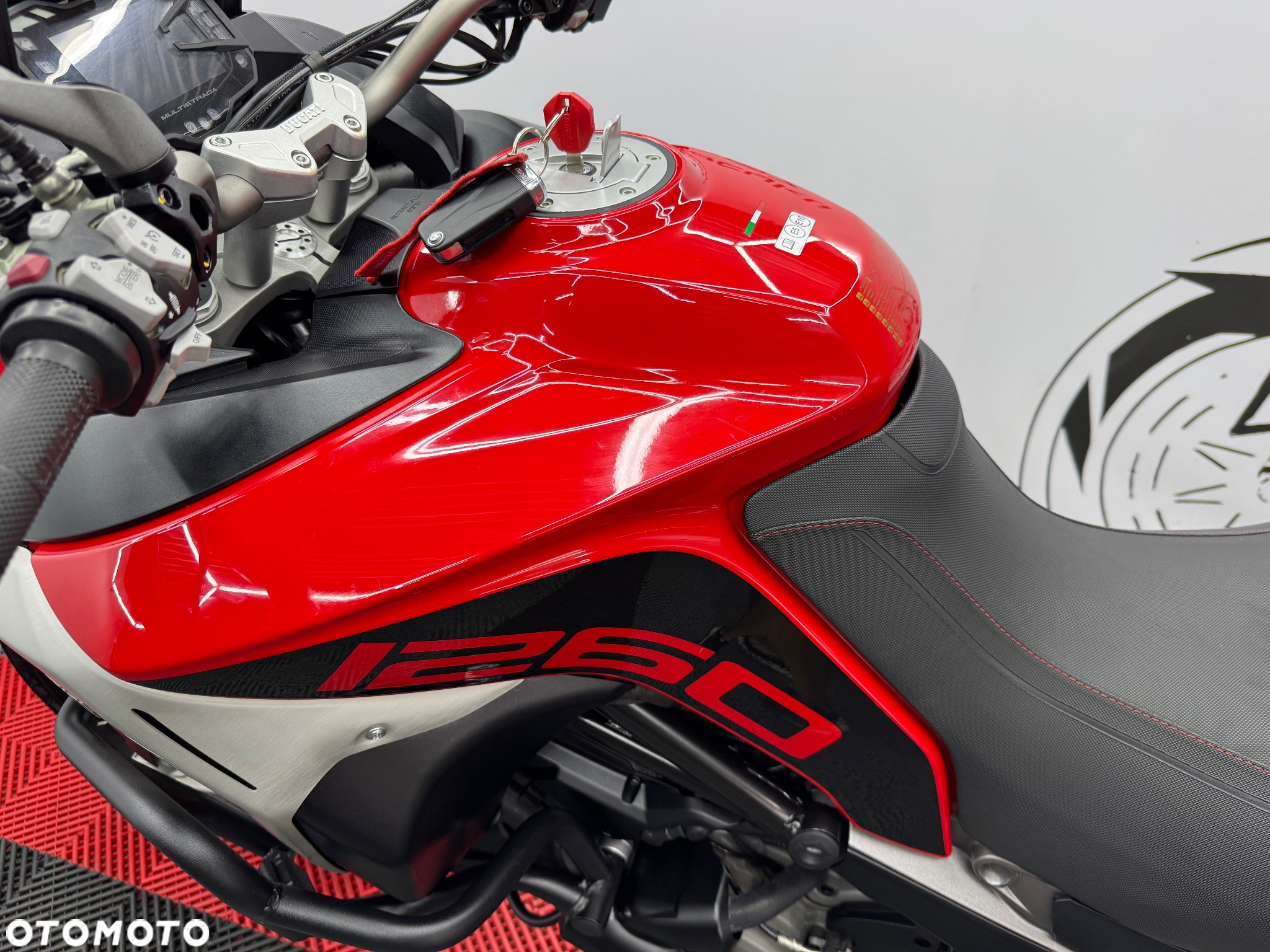 Ducati Multistrada - 10