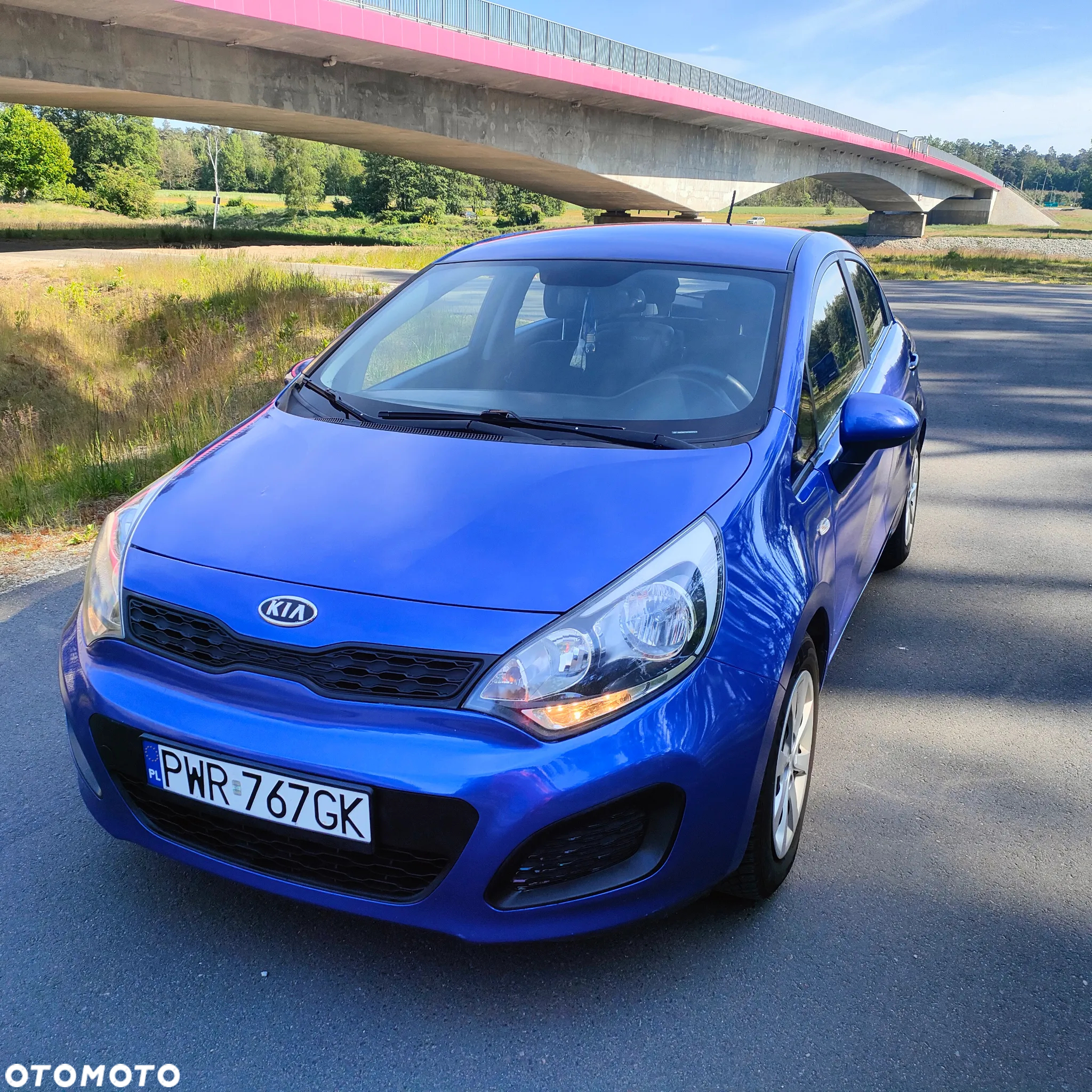 Kia Rio 1.2 L - 5