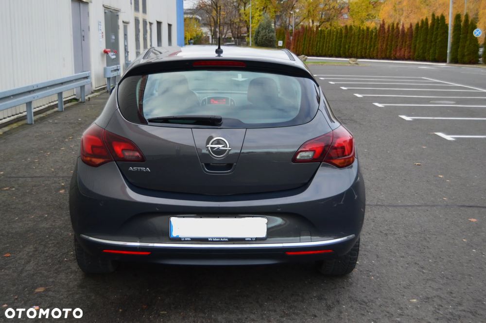 Opel Astra - 12