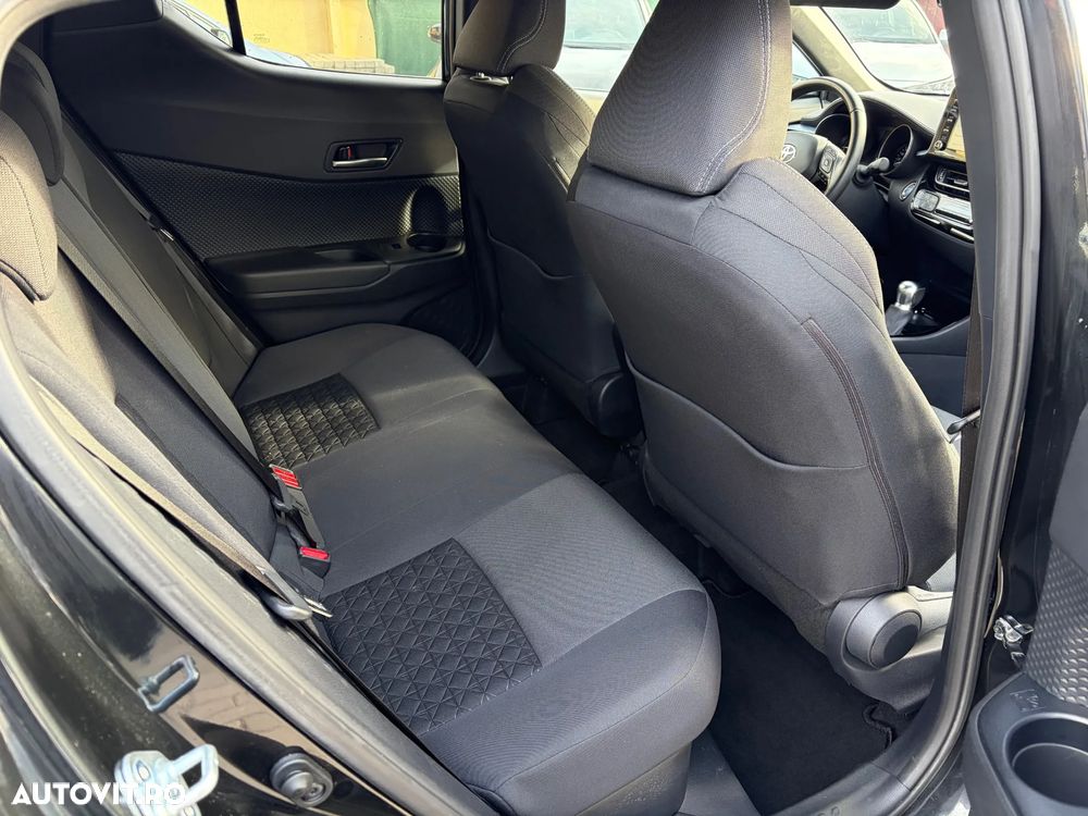 Toyota C-HR 2.0 Hybrid Business-Edition - 19