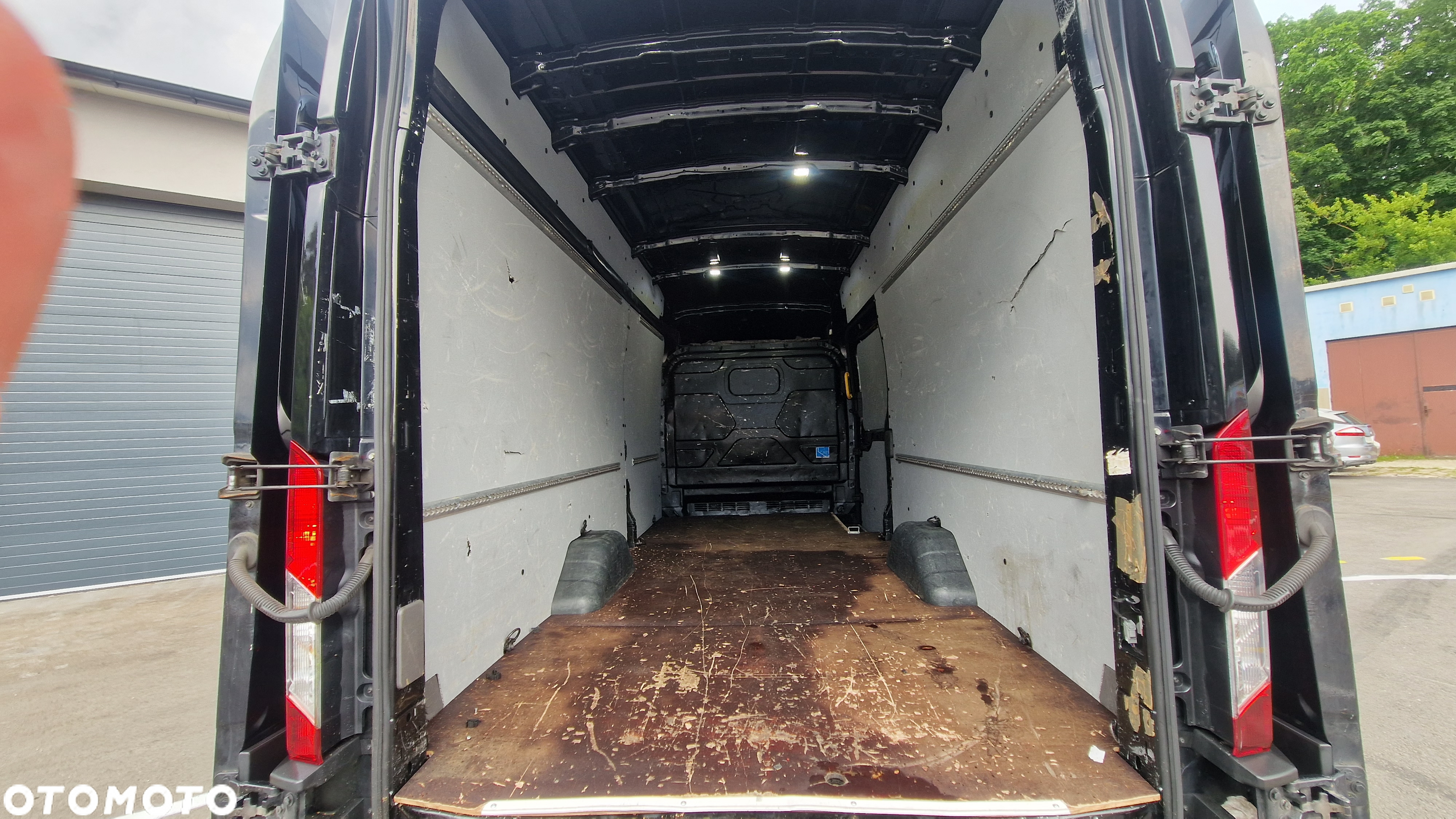 Ford TRANSIT MAXI JUMBO 2.0 185KONI KAMERA Z PRZODU I Z TYLU FULL - 15