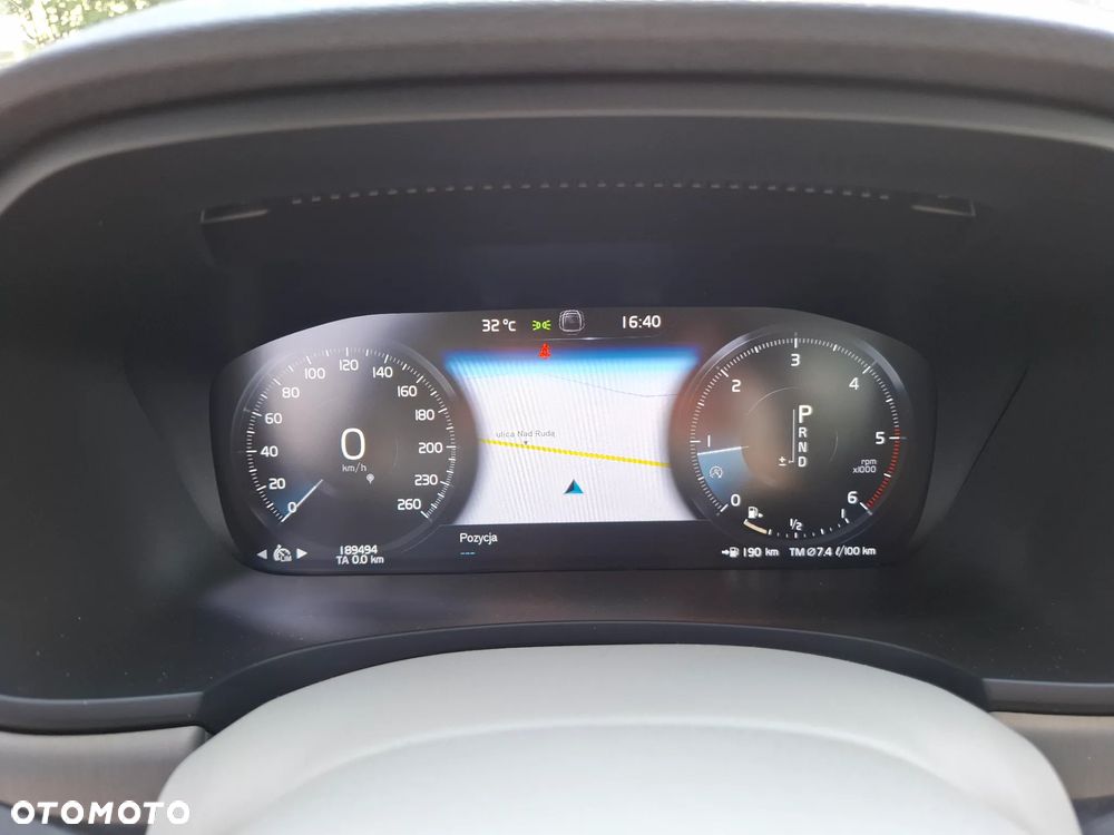 Volvo S90 - 17