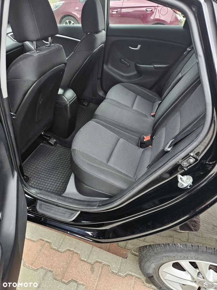Hyundai i30 1.6 Comfort - 5