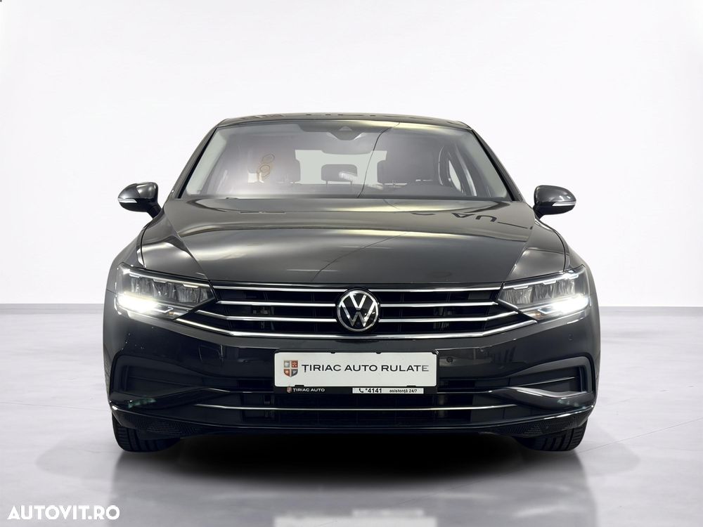 Volkswagen Passat - 9
