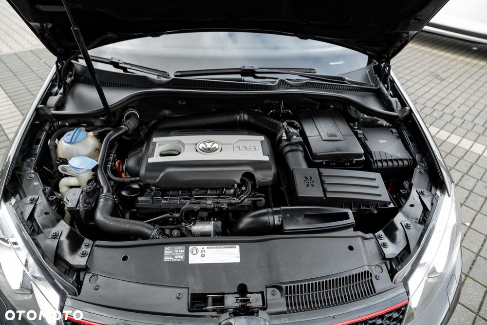 Volkswagen Golf 2.0 GTI DSG - 36