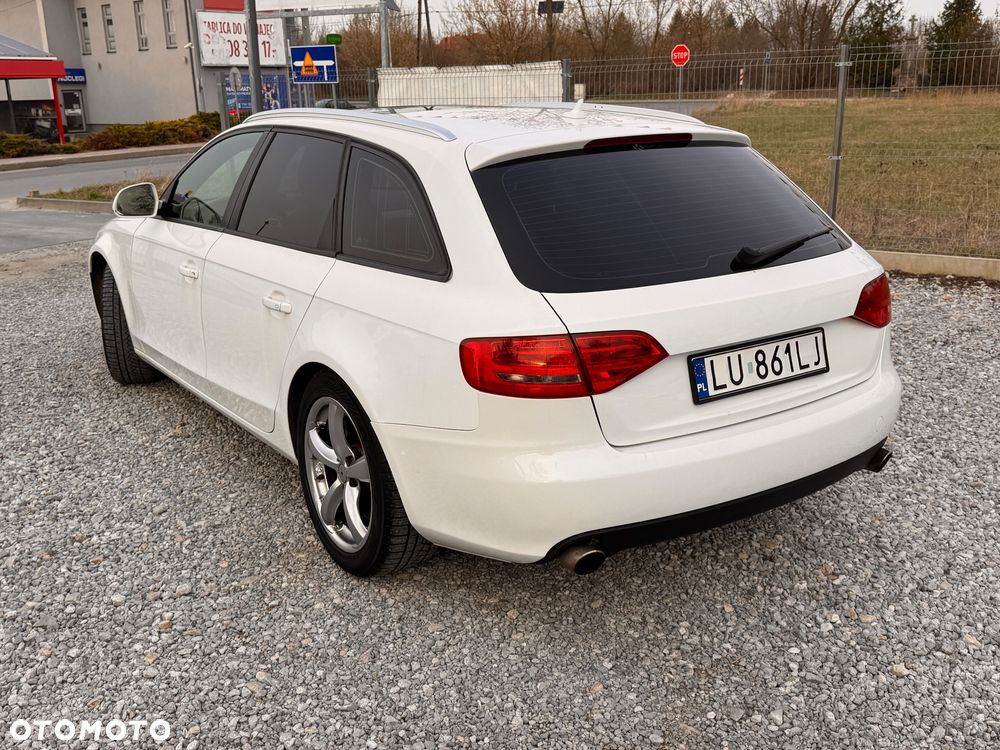 Audi A4 Avant - 8