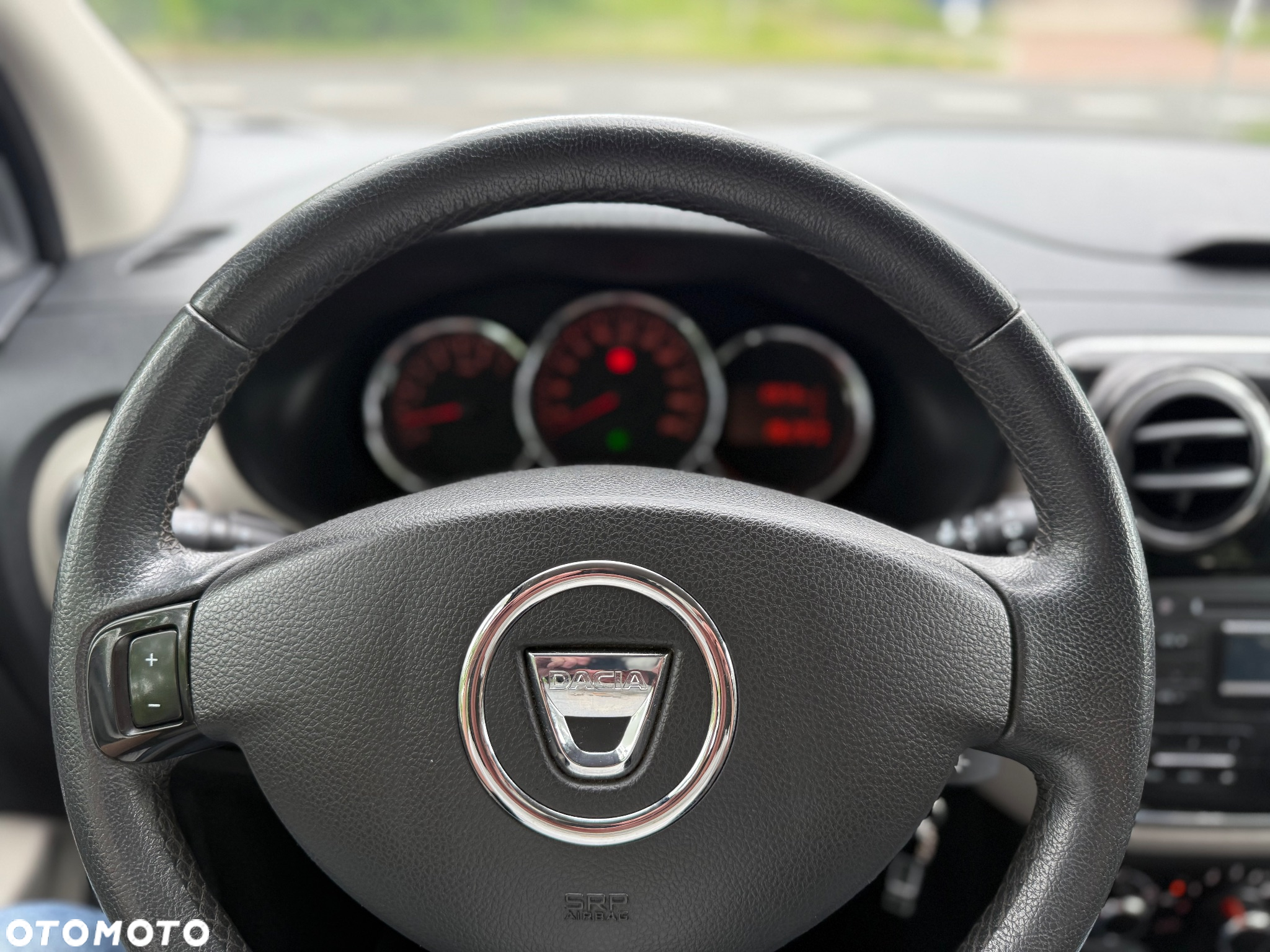 Dacia Lodgy 1.2 TCe Laureate - 17