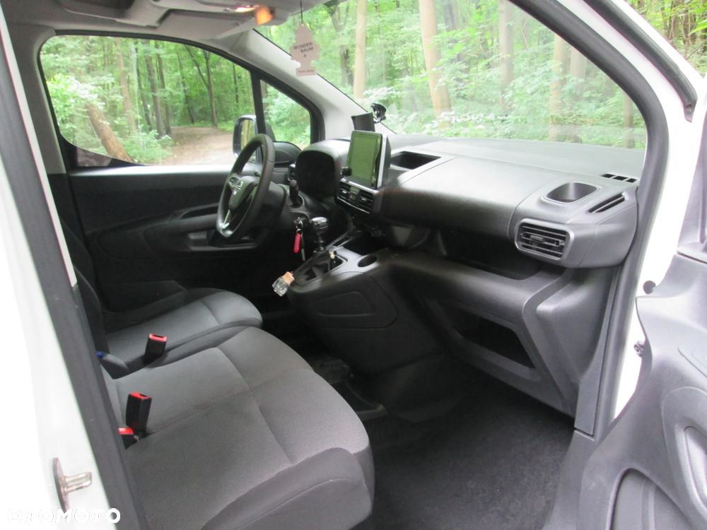 Opel Combo - 16