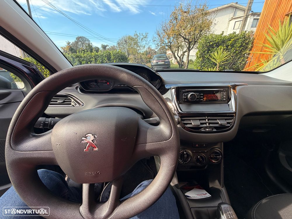 Peugeot 208 1.2 VTi SE Style - 30