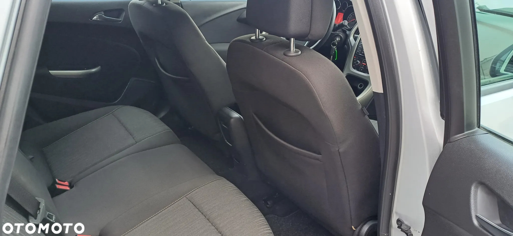 Opel Astra 1.4 Turbo Sports Tourer - 10